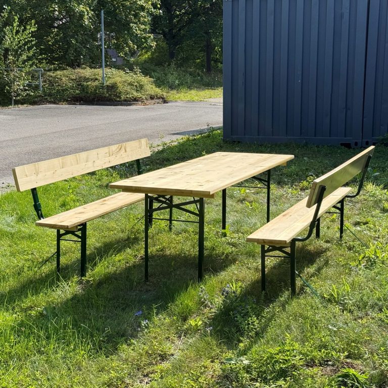 Bierzeltgarnitur, Bänke mit Rückenlehne Bierzeltgarnitur